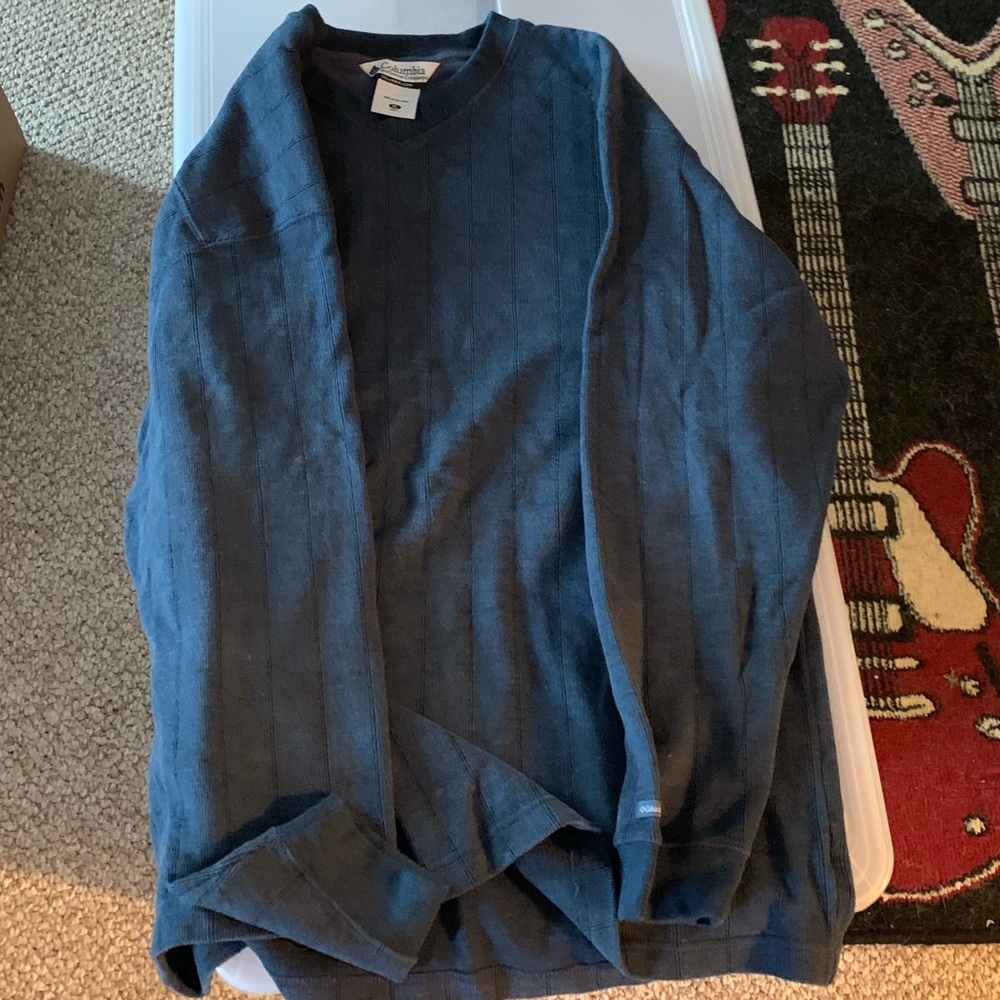 Mens Columbia sweater